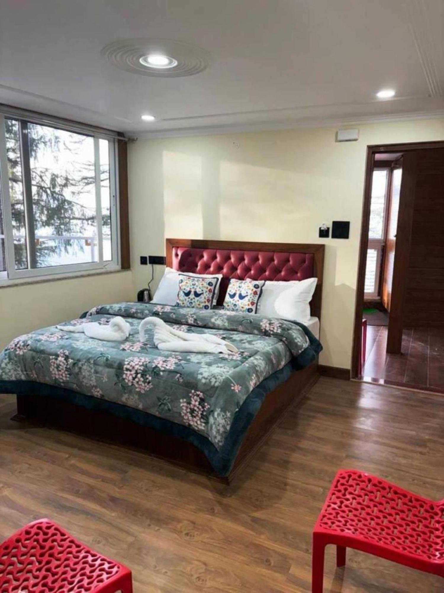 Hotel Jakhu Heights Shimla Zewnętrze zdjęcie