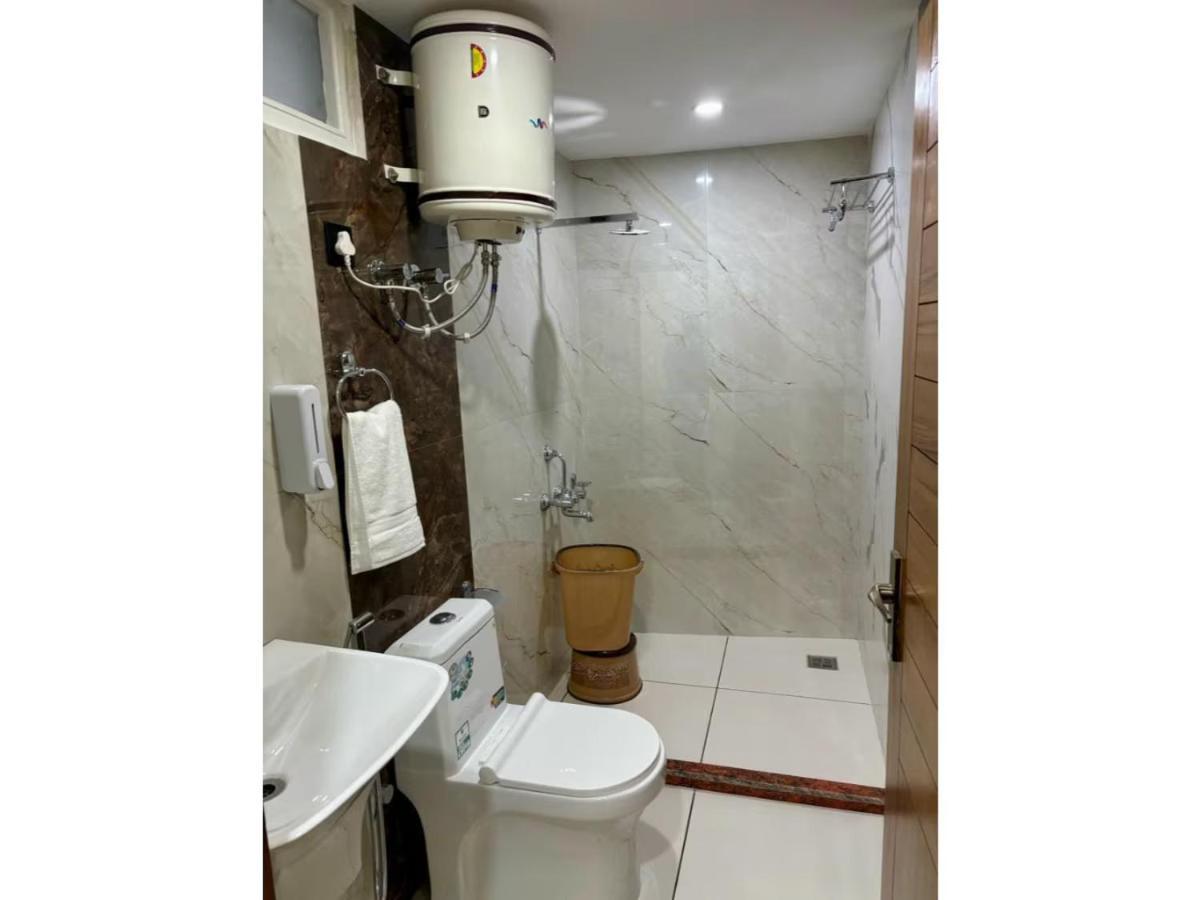 Hotel Jakhu Heights Shimla Zewnętrze zdjęcie